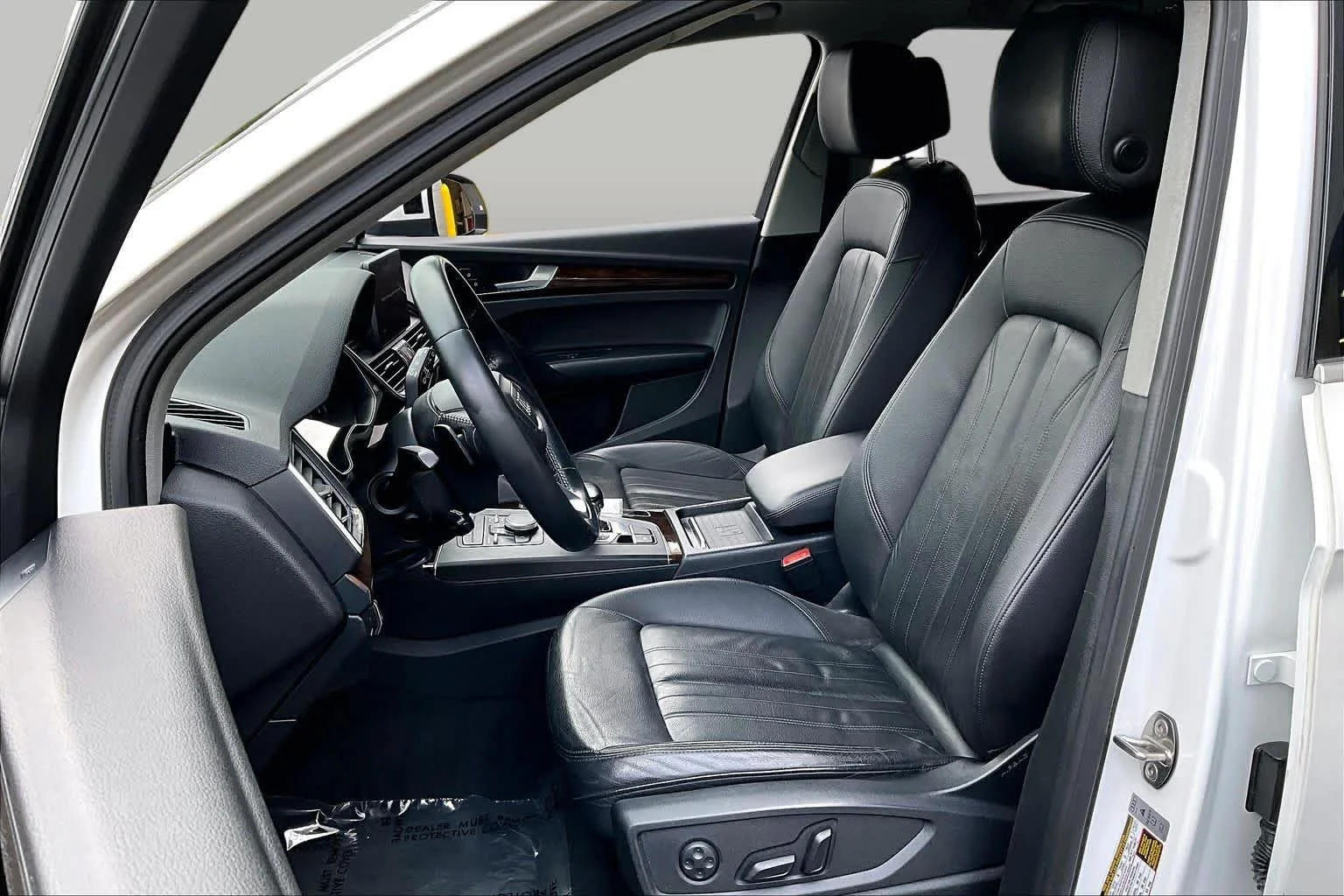 Used 2020 Brilliant Black Audi Premium image 8