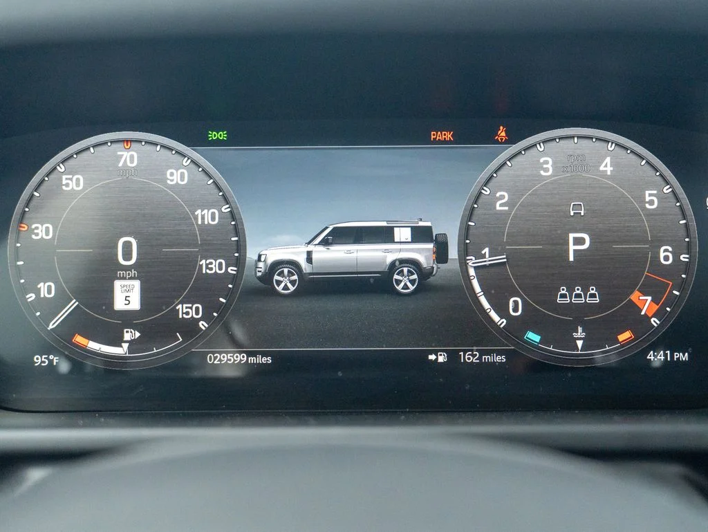 Certified Used 2023 Black Land Rover V8 image 14