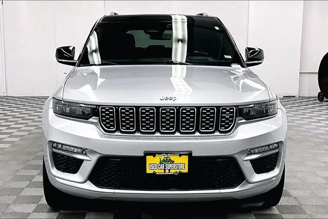 Used 2022 Silver Zynith Jeep Summit Reserve image 4
