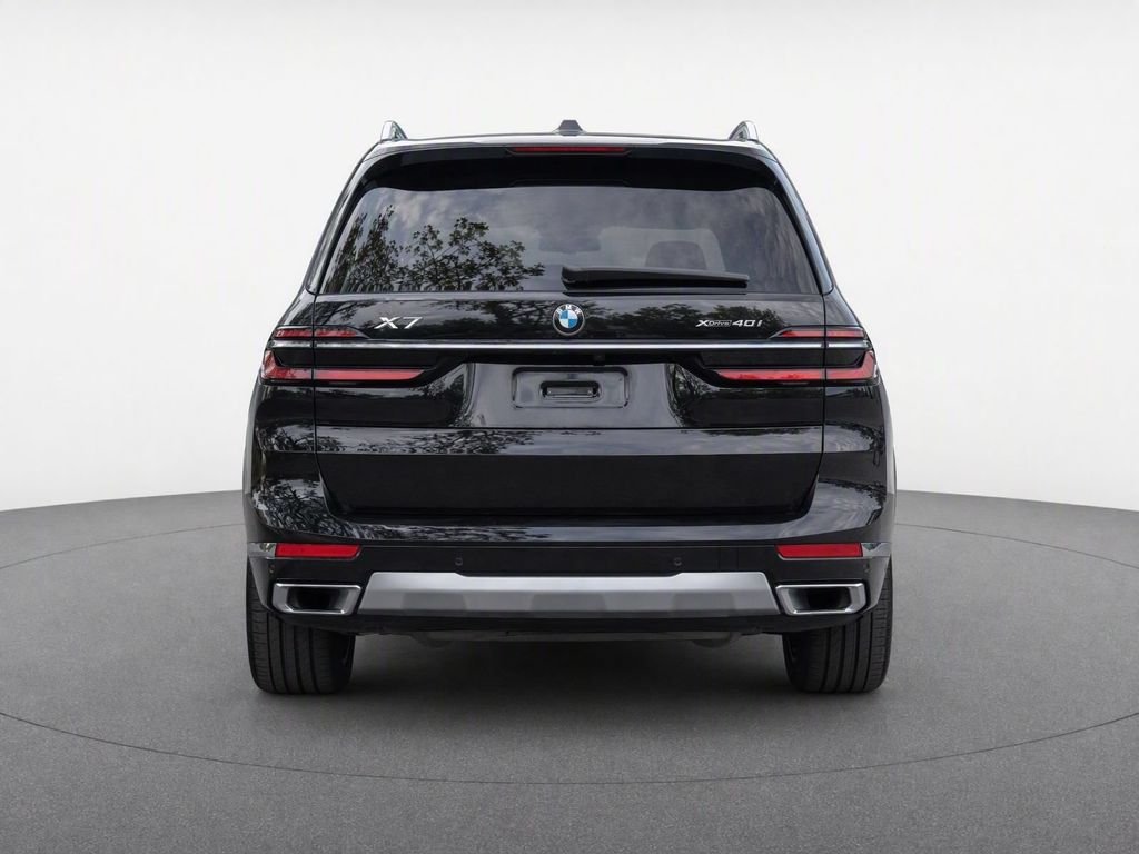 Certified Used 2025 Black Sapphire Metallic BMW xDrive40i image 5