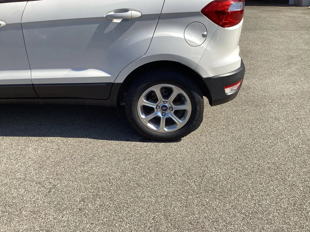 Used 2018 White Ford SE image 23