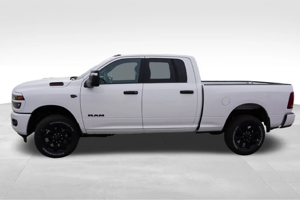 New 2027 Bright White Clear-Coat Exterior Paint RAM Big Horn image 6