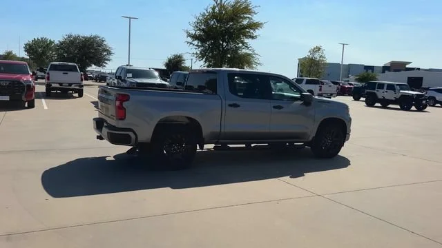 2026 Chevrolet Silverado 1500 Custom - Photo 9