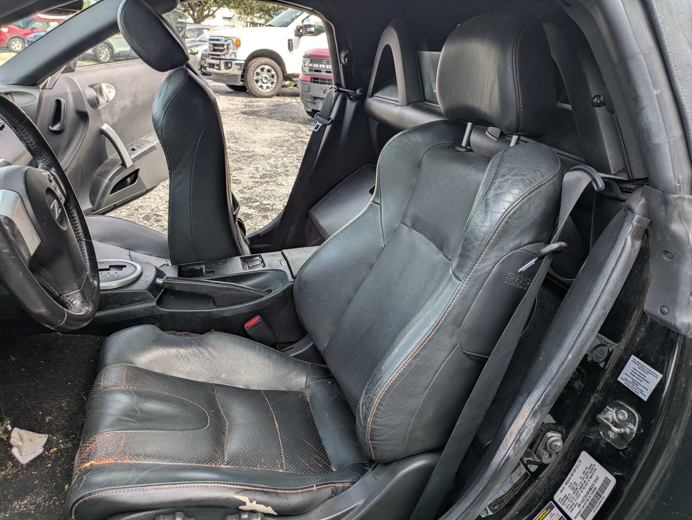 Used 2004  Nissan  image 14