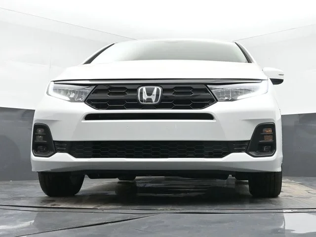 Used 2025 Platinum White Pearl Honda Touring image 51