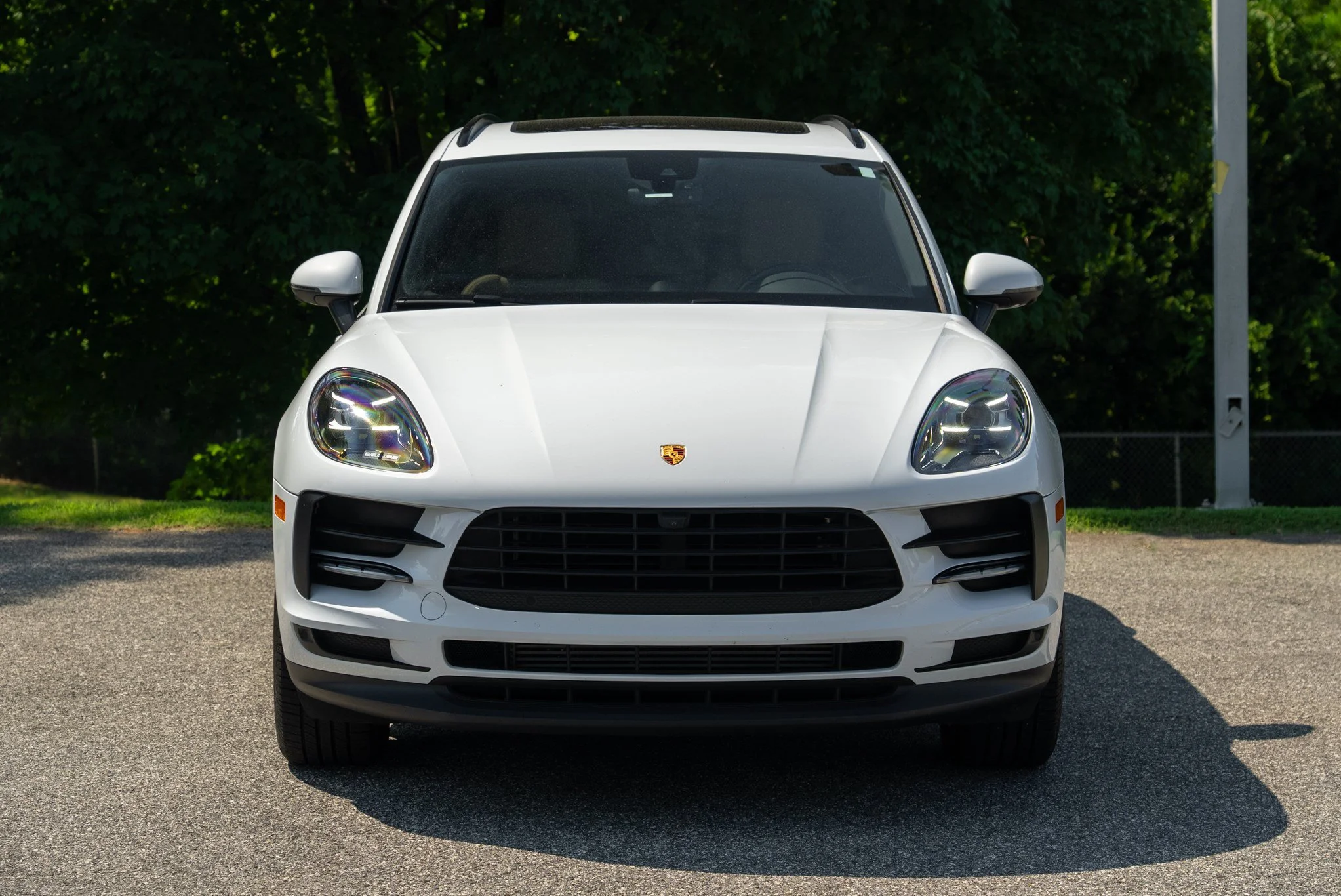 Used 2021 Carrara White Metallic Porsche  image 4