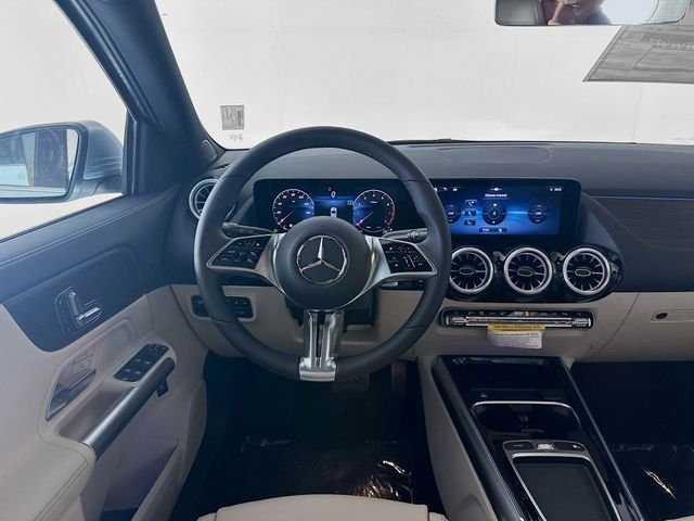 New 2026 Cirrus Silver Metallic Mercedes-Benz GLA 250 image 22