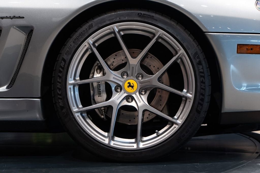 Used 2001 Grigio Titanio Metall Ferrari Maranello image 15
