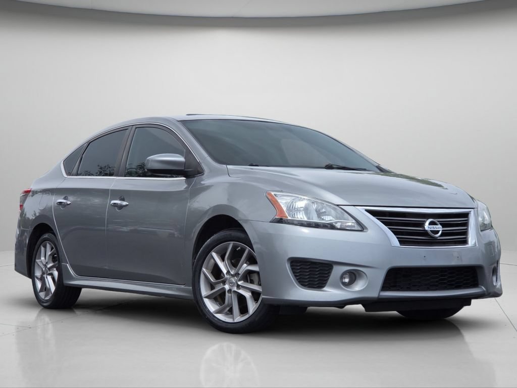 Used 2013 Magnetic Gray Nissan SR image 2