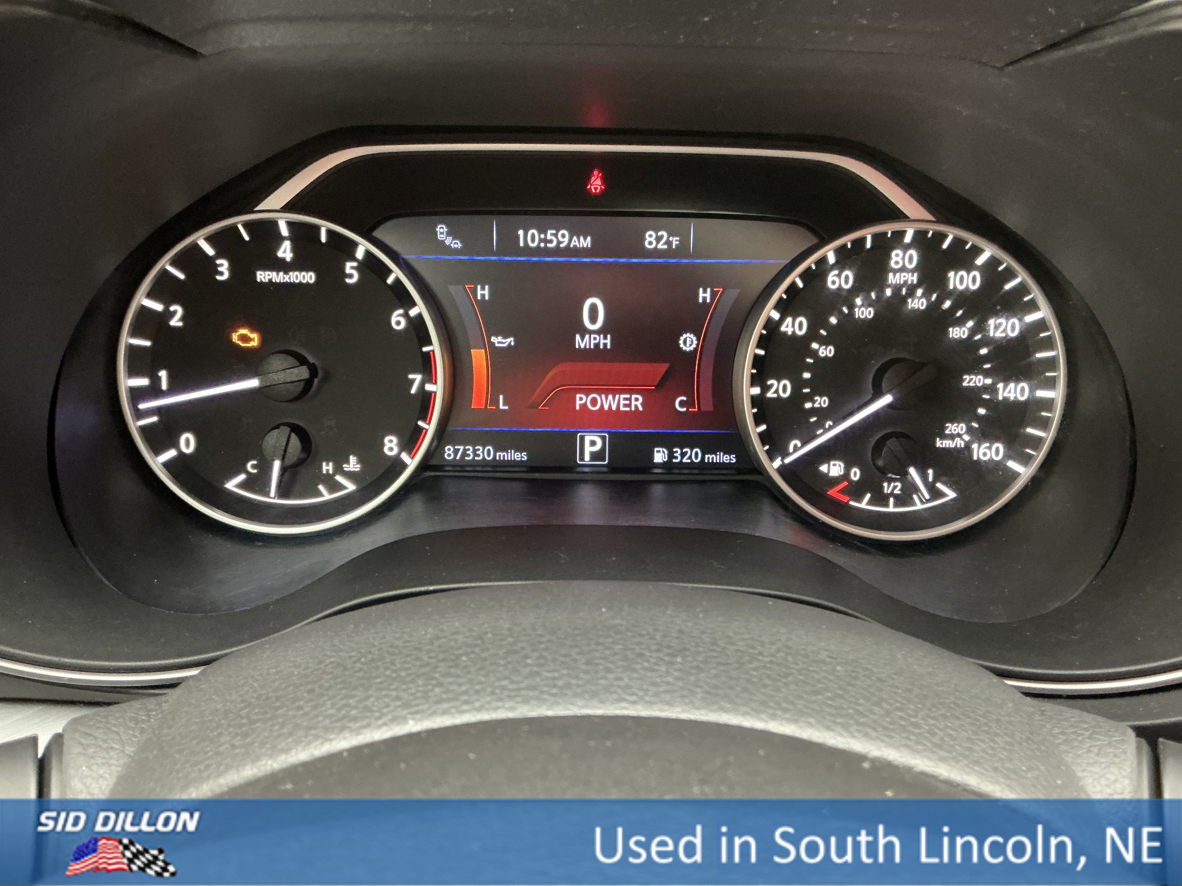Used 2017 Coulis Red Nissan SL image 11