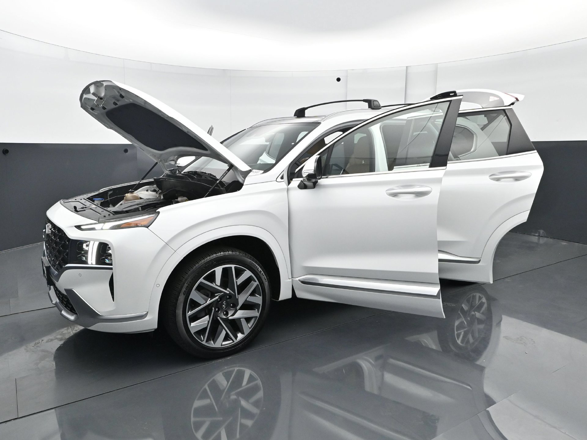 Used 2022 White Hyundai Calligraphy AWD image 29