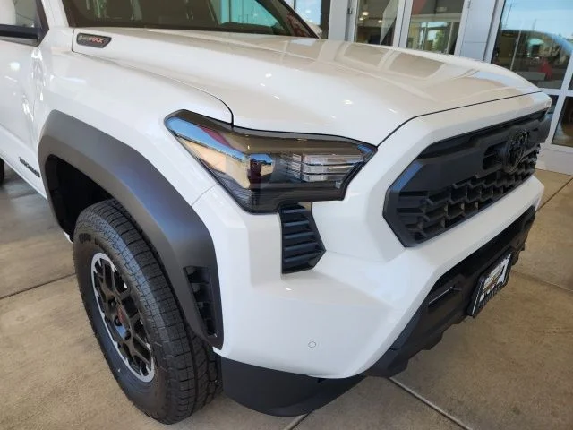 2026 Toyota Tacoma TRD Off Road - Photo 8