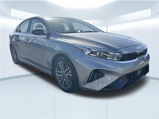 Used 2024 Gray Kia GT-Line image 3