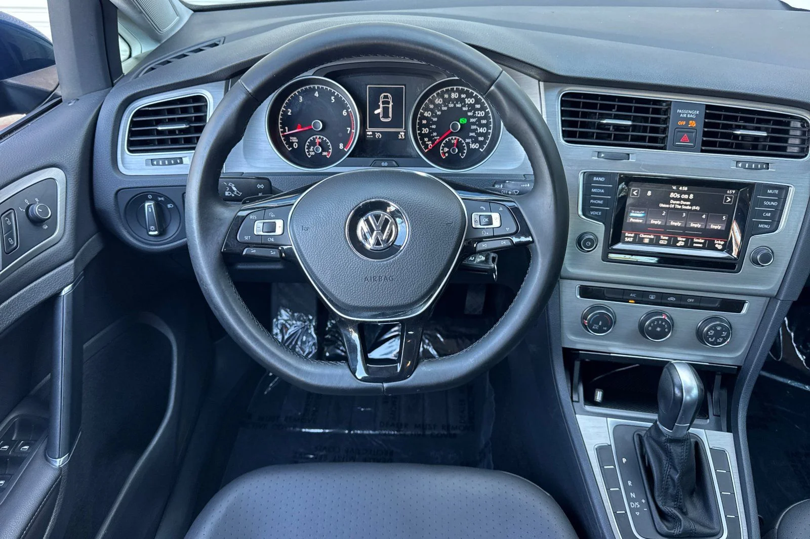 Used 2015 Lapiz Blue Metallic Volkswagen TSI SE 4-Door image 17