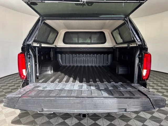 Used 2024 Onyx Black GMC Denali image 20