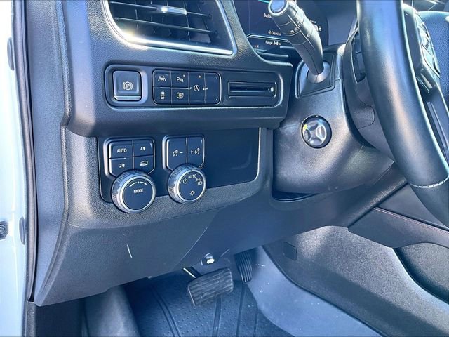 Used 2024 Summit White Chevrolet RST image 32