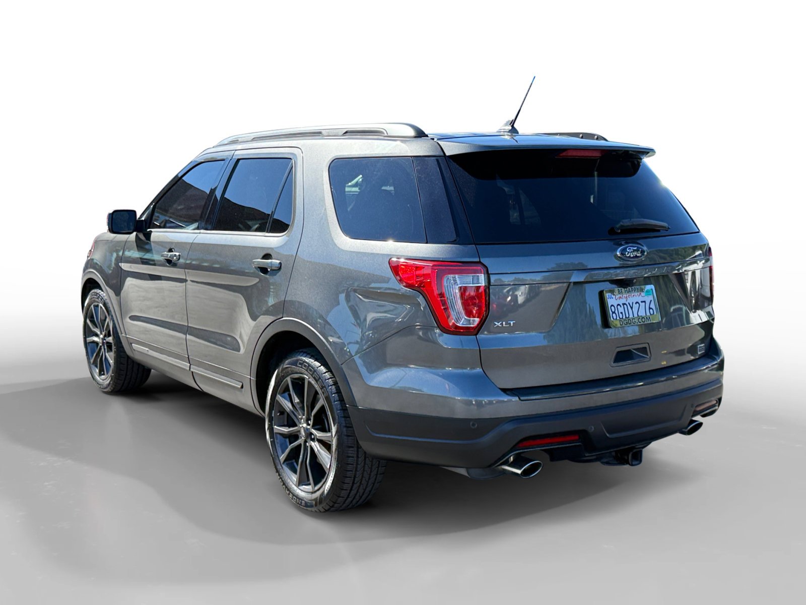 Used 2018 Magnetic Ford XLT image 3
