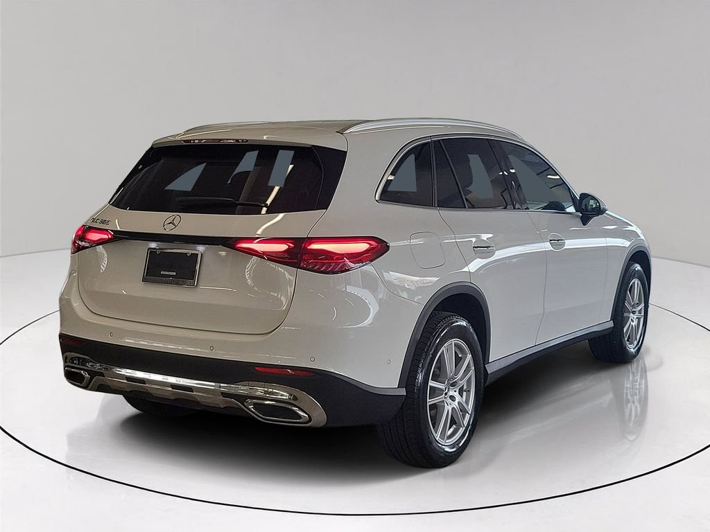 Certified Used 2023 White Mercedes-Benz GLC 300 image 6