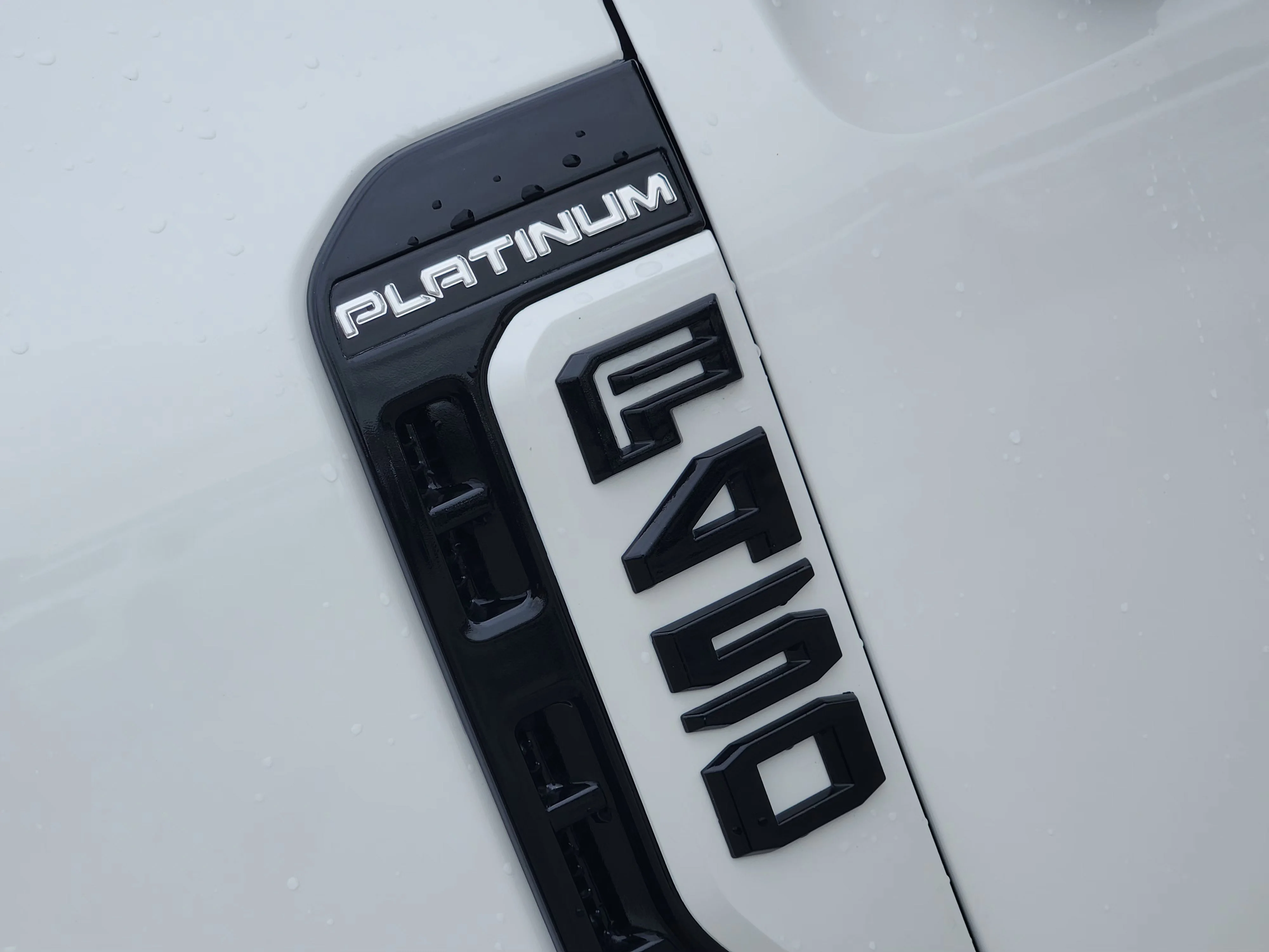 Used 2026  Ford Platinum DRW image 12