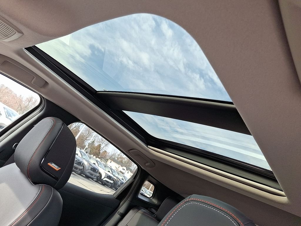 2026 Nissan KICKS SR AWD - Photo 10
