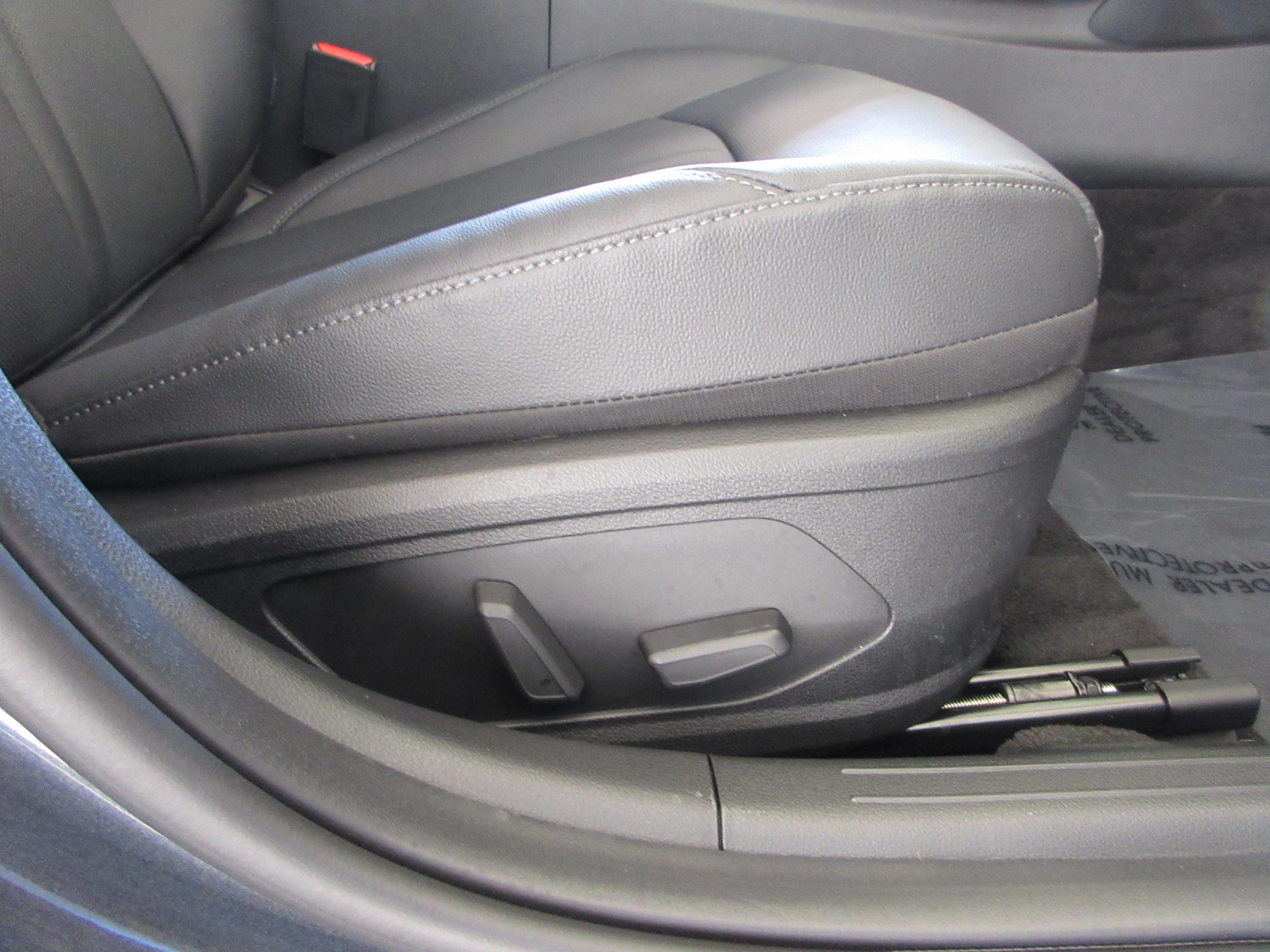 Used 2023 Portofino Gray Hyundai Limited image 28