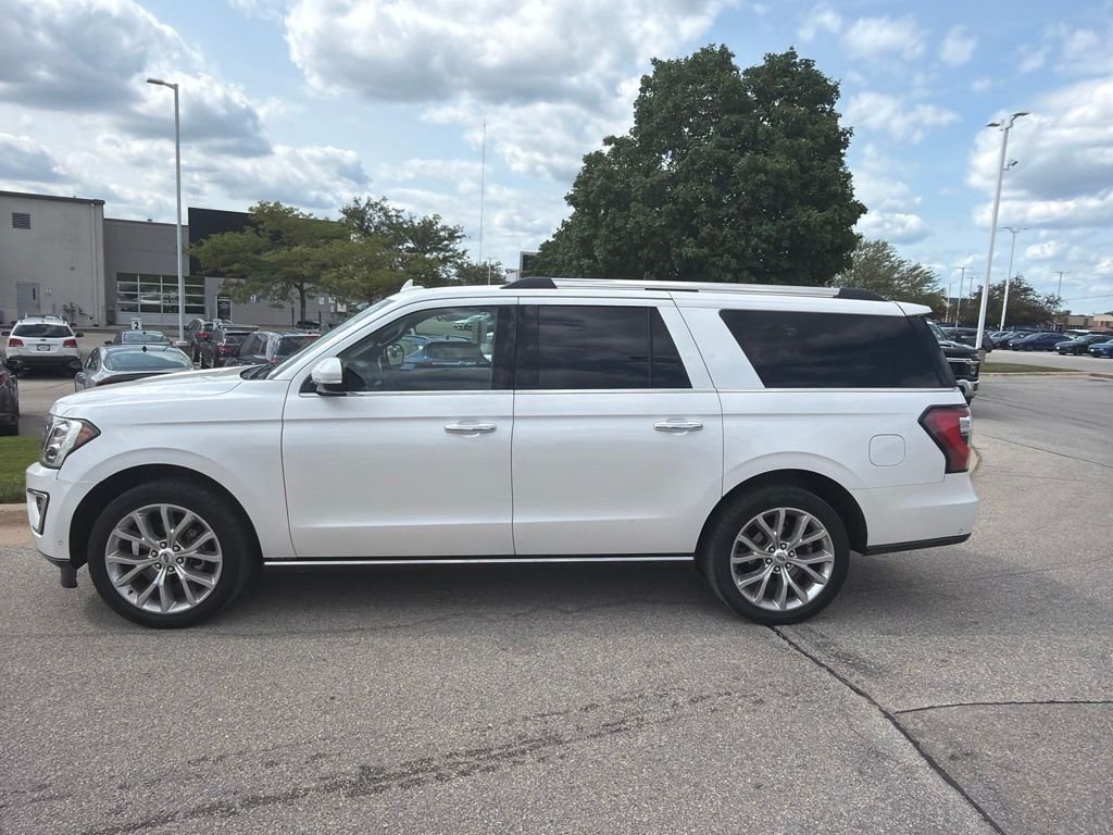 Used 2018 White Ford Limited image 4