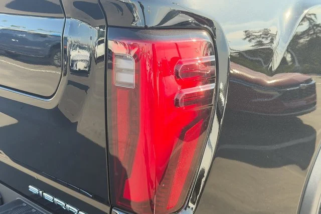 New 2026 Onyx Black GMC Denali Ultimate image 10