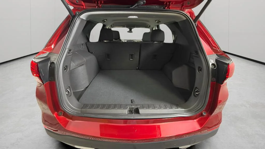Used 2024 Radiant Red Tintcoat Chevrolet LT image 28