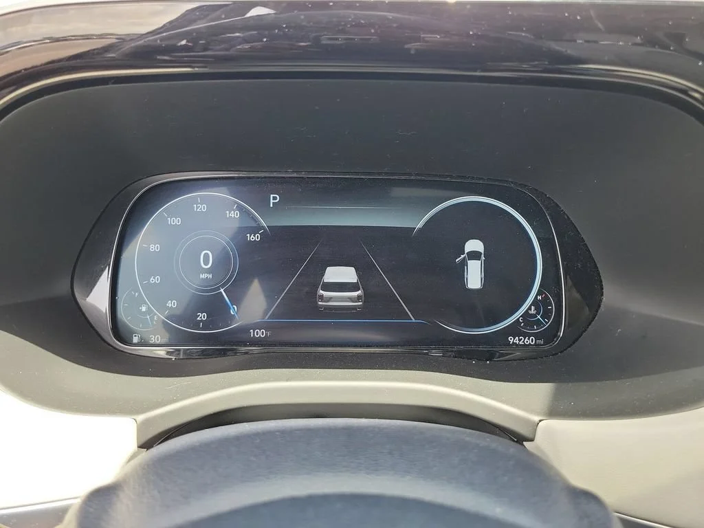 Used 2021 Gray Hyundai Limited image 11