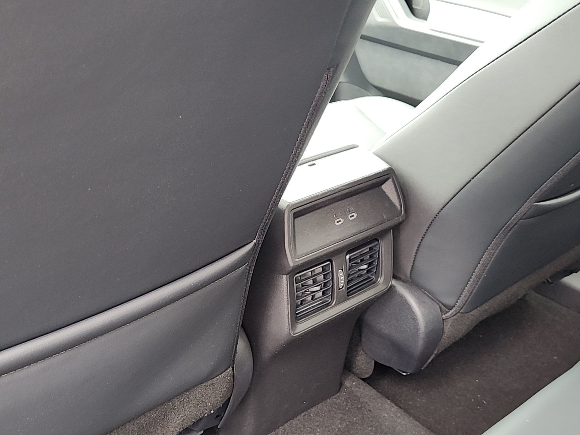 Certified Used 2026 Storm Cloud Toyota XLE Premium image 23