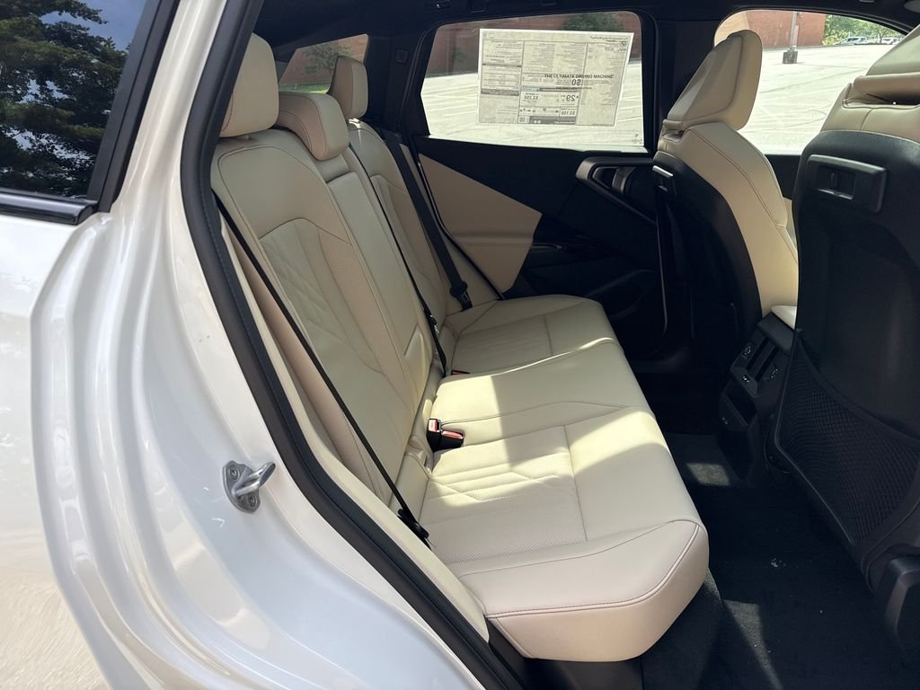 New 2026 White BMW 30 xDrive image 26