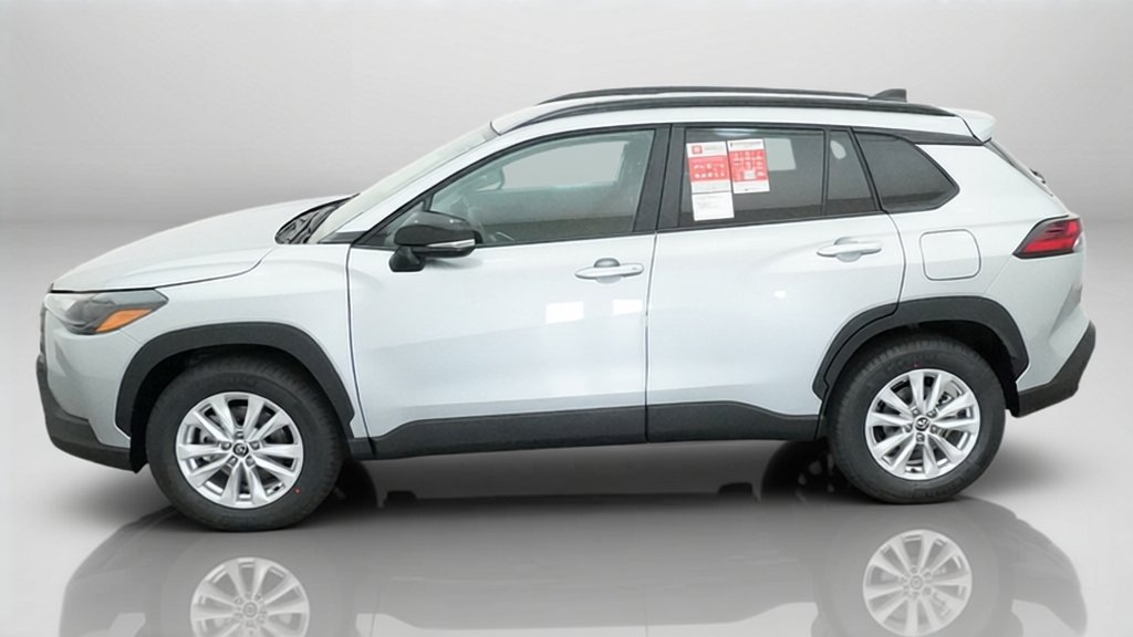 New 2026 Sonic Silver Toyota LE image 2