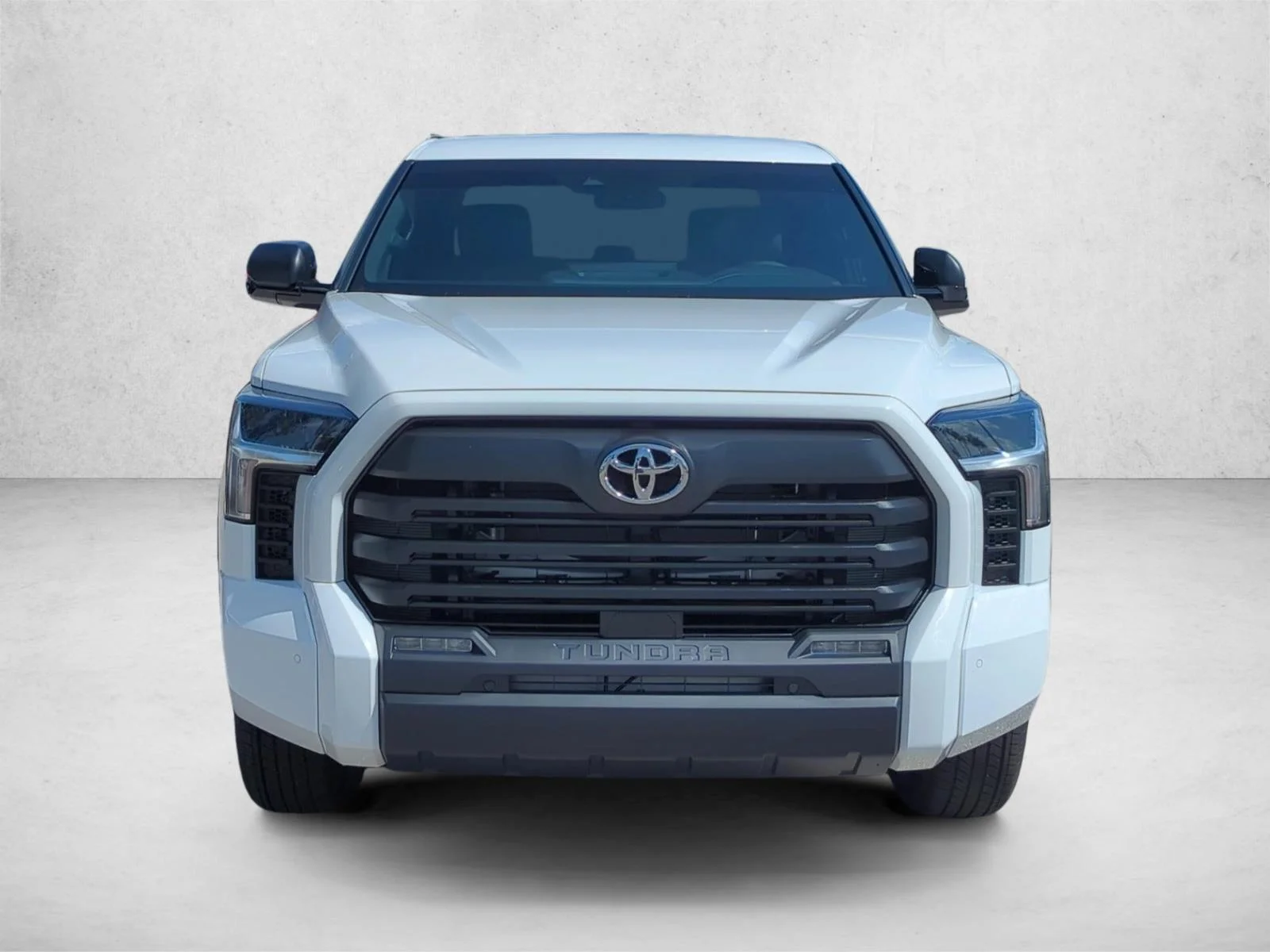 Used 2026 Ice Cap Toyota SR5 image 2