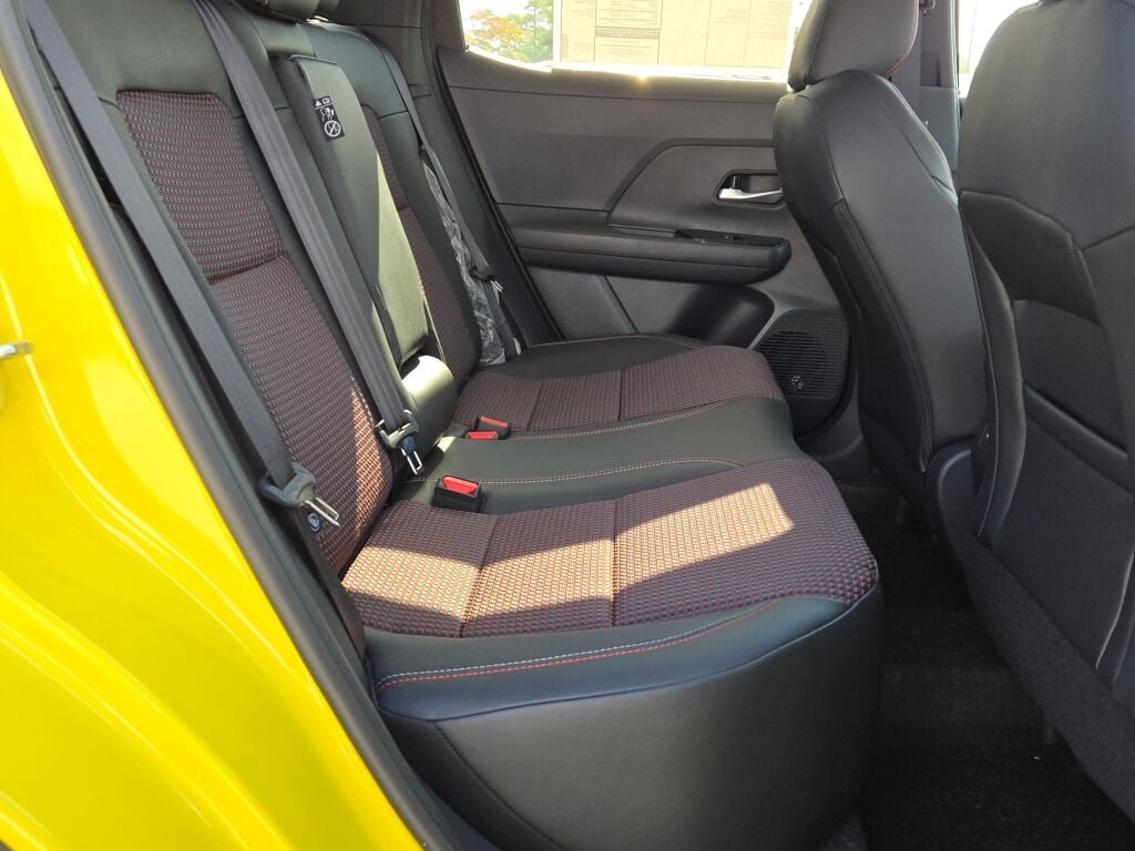 2026 Nissan KICKS SR AWD - Photo 9