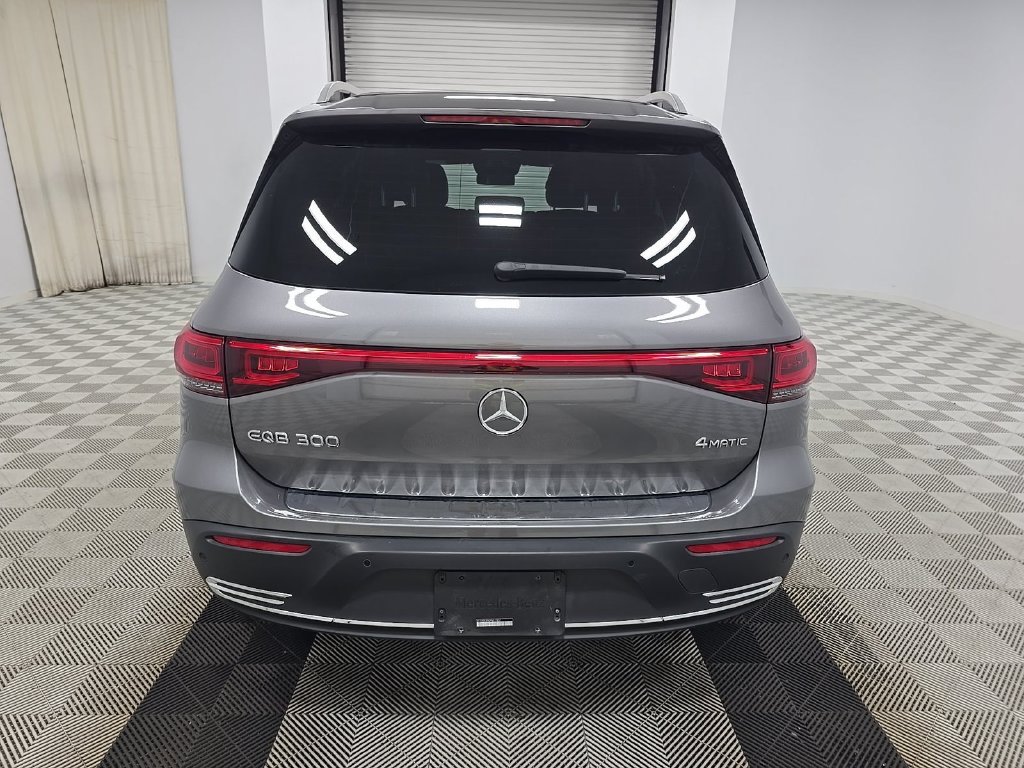 Used 2023 Gray Mercedes-Benz 300 image 5