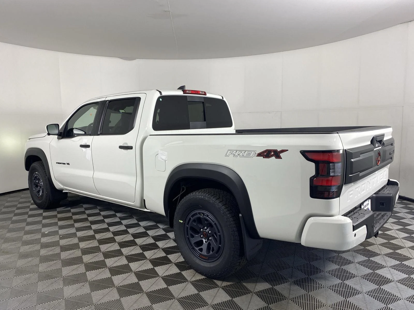 New 2027 Glacier White Nissan Crew Cab PRO-4X® Long Bed image 17