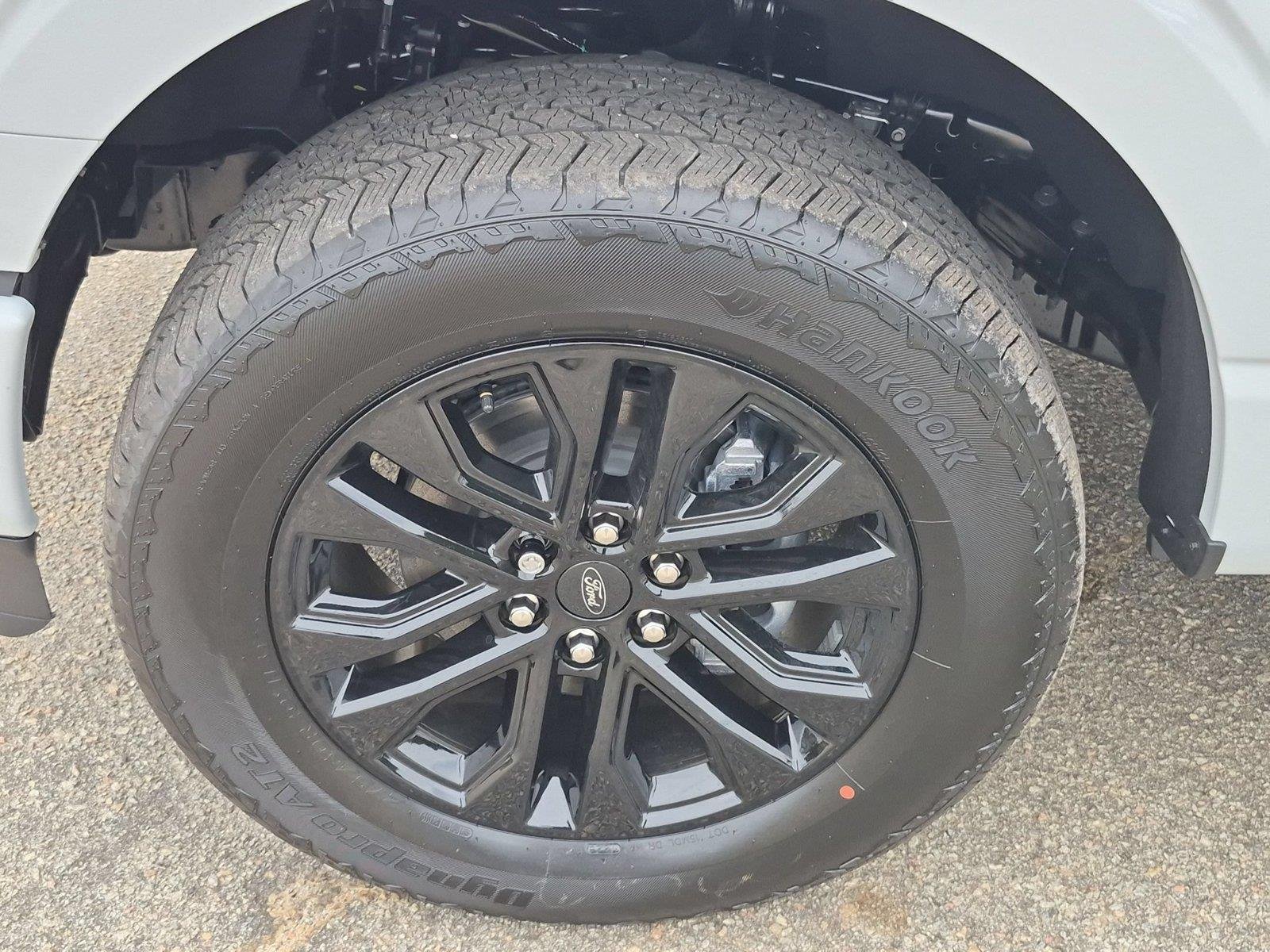 New 2026 Avalanche Ford Lariat® image 10