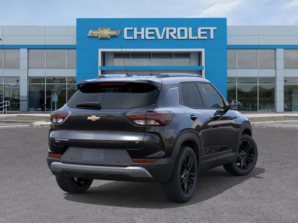 New 2026 Mosaic Black Metallic Chevrolet LT image 4
