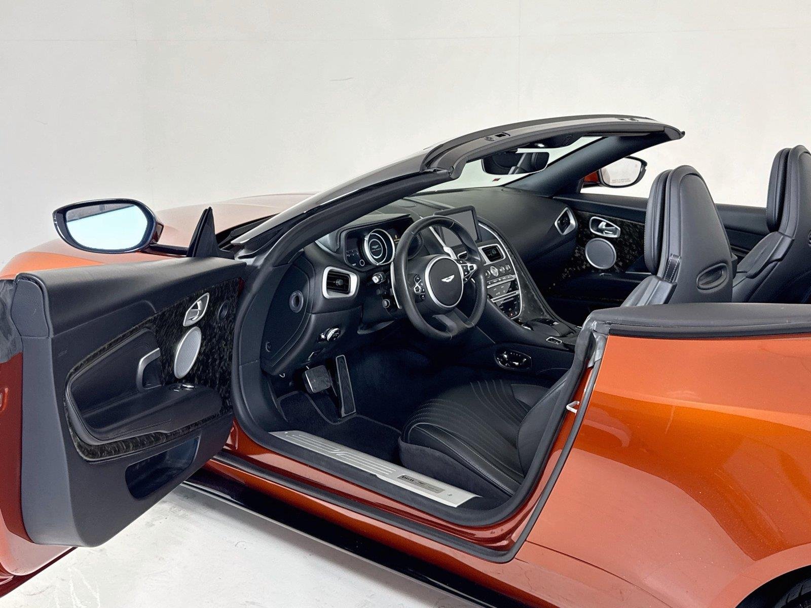 Used 2019 Cinnabar Orange Aston Martin Volante image 12