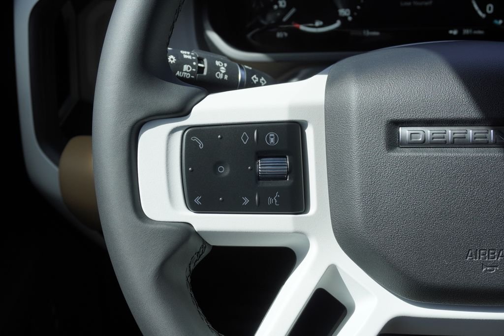 New 2026 Gondwana Stone Land Rover X-Dynamic SE image 12