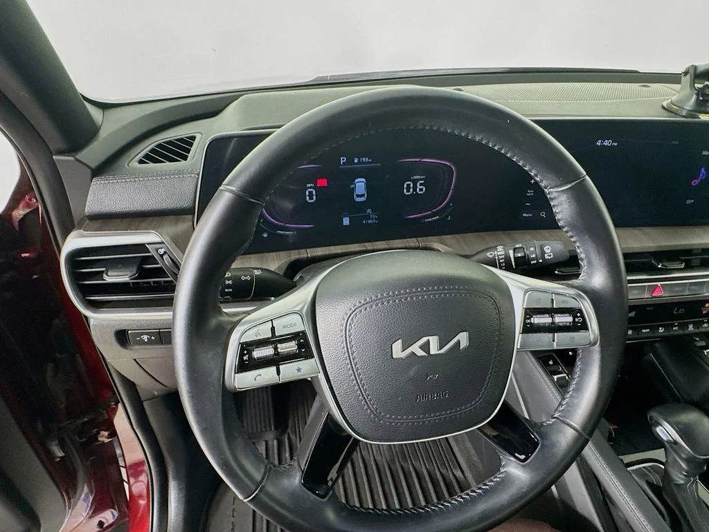 Used 2023 Red Kia EX image 12