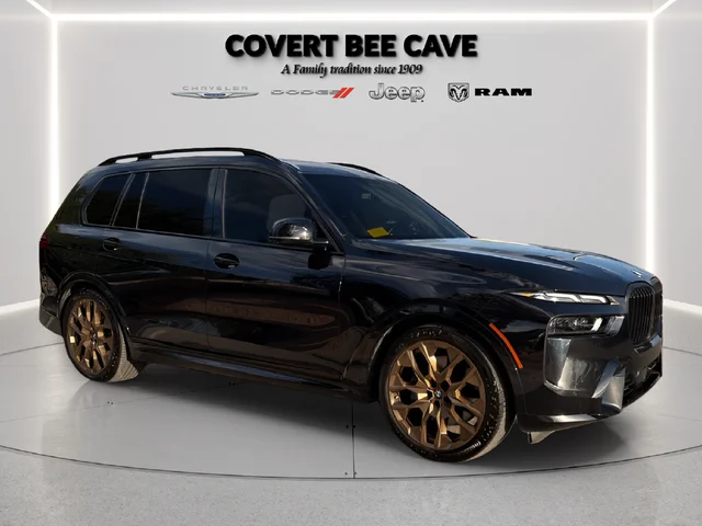 2024 BMW X7 M60i