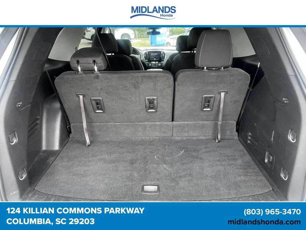 Used 2020 Pearl Chevrolet LT image 9