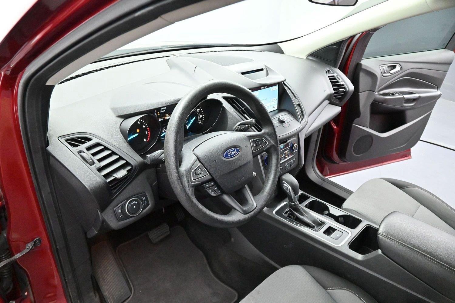 Used 2018 Ruby Red Metallic Tinted Clearcoat Ford SE image 13