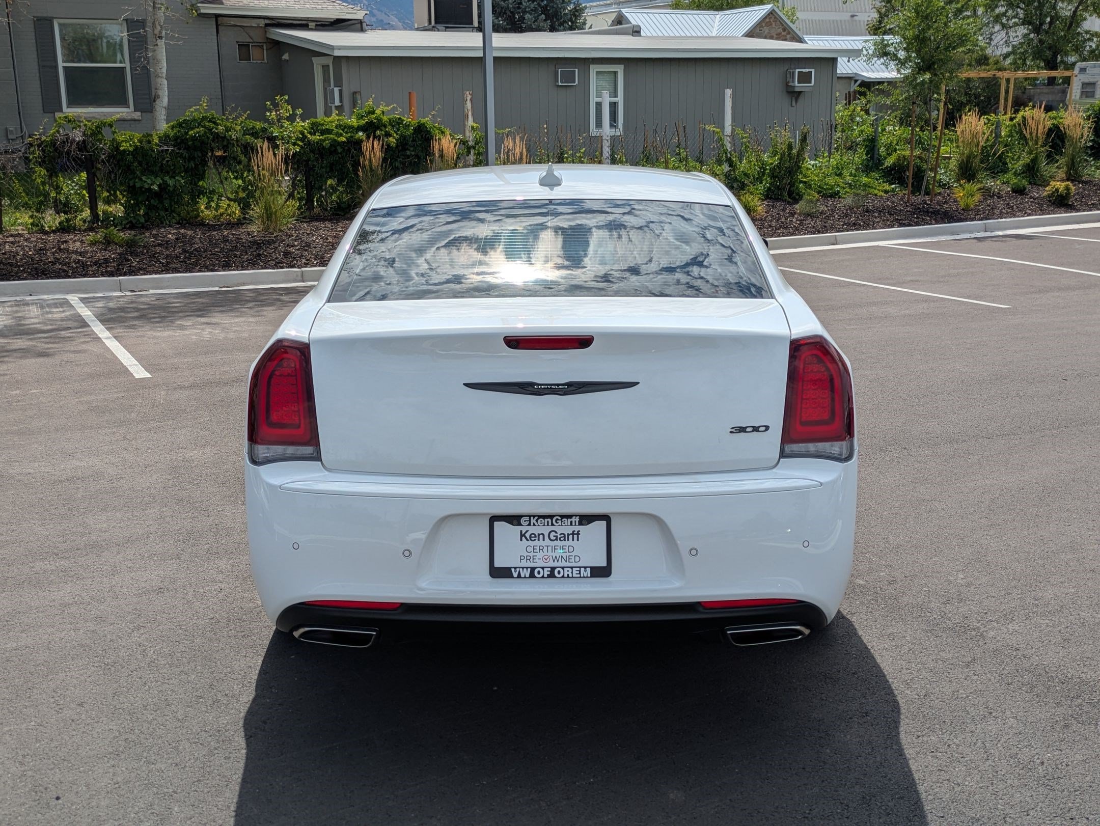 Used 2023 Bright White Clearcoat Chrysler Touring L image 4