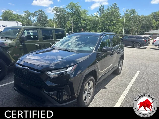 2024 Toyota RAV4 XLE
