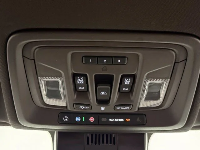 Used 2025 Gray Chevrolet LTZ image 28