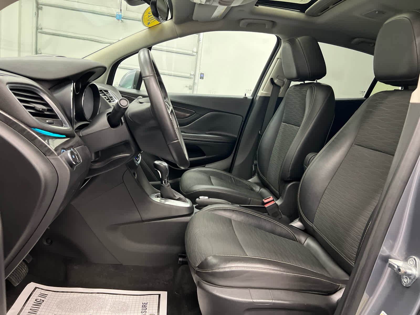 Used 2015 Satin Steel Gray Metallic Buick Convenience image 9