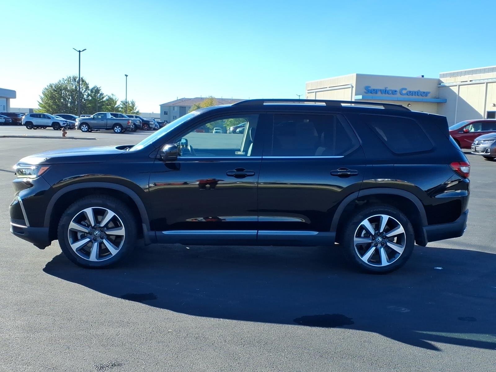 2024 Honda Pilot Elite - Photo 16