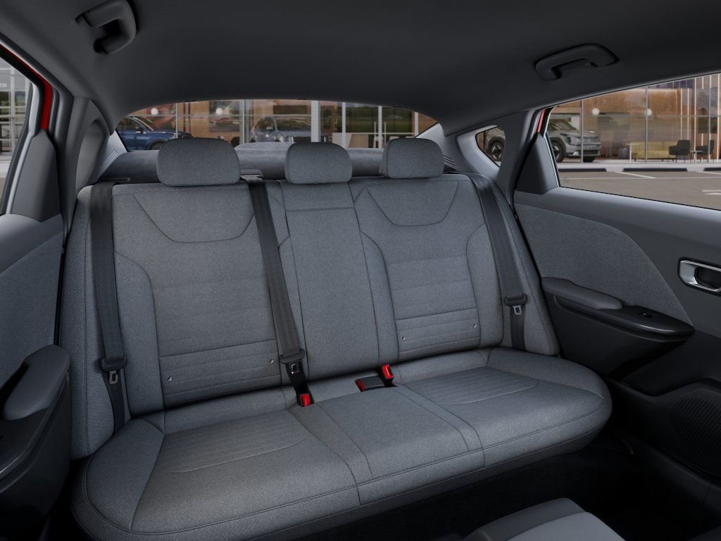 2025 Kia K4 EX - Photo 16
